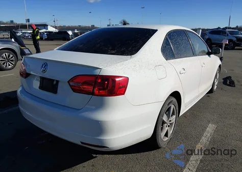 2011 Volkswagen Jetta 2.0L Tdi z USA, uszkodzony, nr VIN 3VWLL7AJ0BM118020